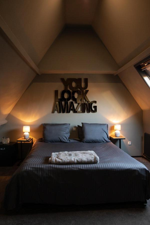 Yep! Slapen Bij De Sluis Bed and Breakfast Blokzijl Exteriör bild