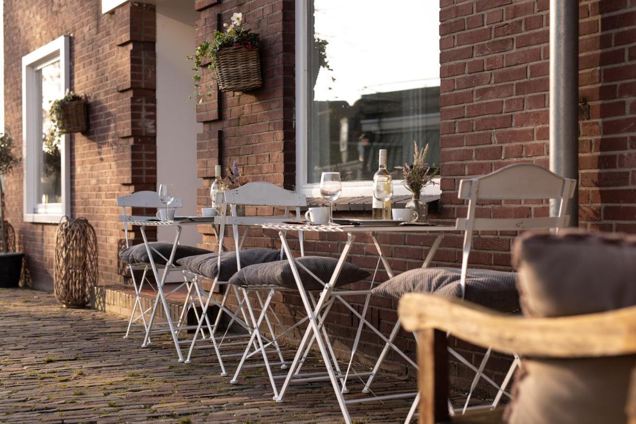 Yep! Slapen Bij De Sluis Bed and Breakfast Blokzijl Exteriör bild